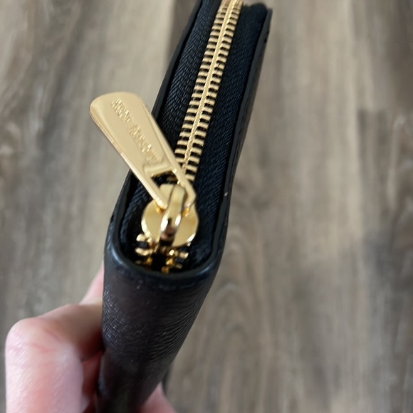 BNWOT Michael Kors Wallet - Picture 3 of 5